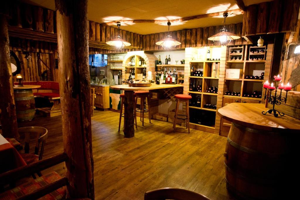 Landhotel Haeuserl Im Wald เกริบมิง ภายนอก รูปภาพ